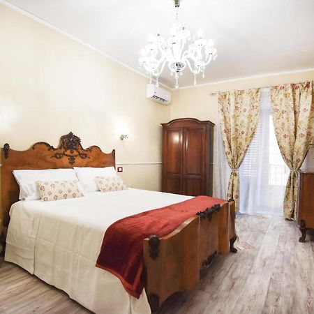 Luxury Apartment Via Genova Palermo Buitenkant foto
