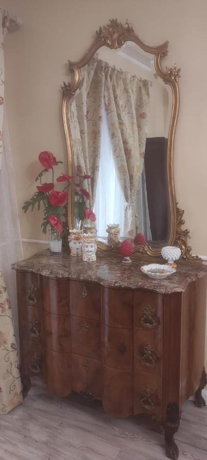 Luxury Apartment Via Genova Palermo Buitenkant foto