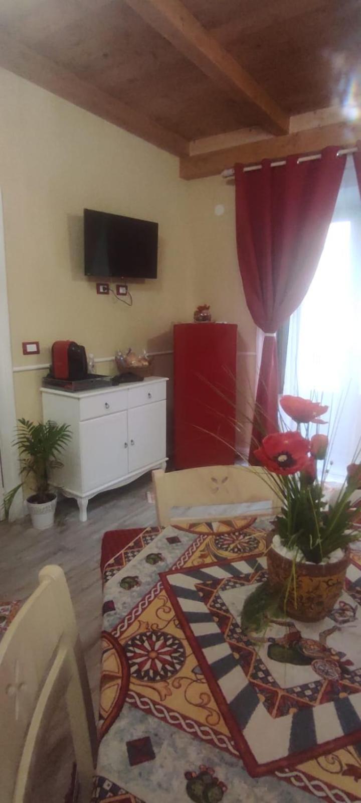 Luxury Apartment Via Genova Palermo Buitenkant foto