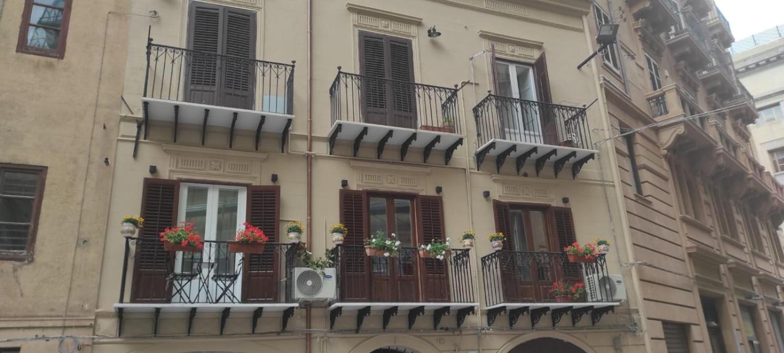 Luxury Apartment Via Genova Palermo Kamer foto