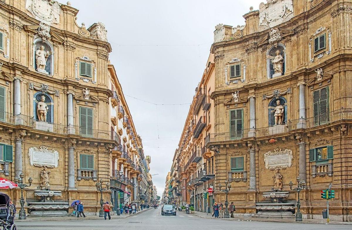 Luxury Apartment Via Genova Palermo Kamer foto
